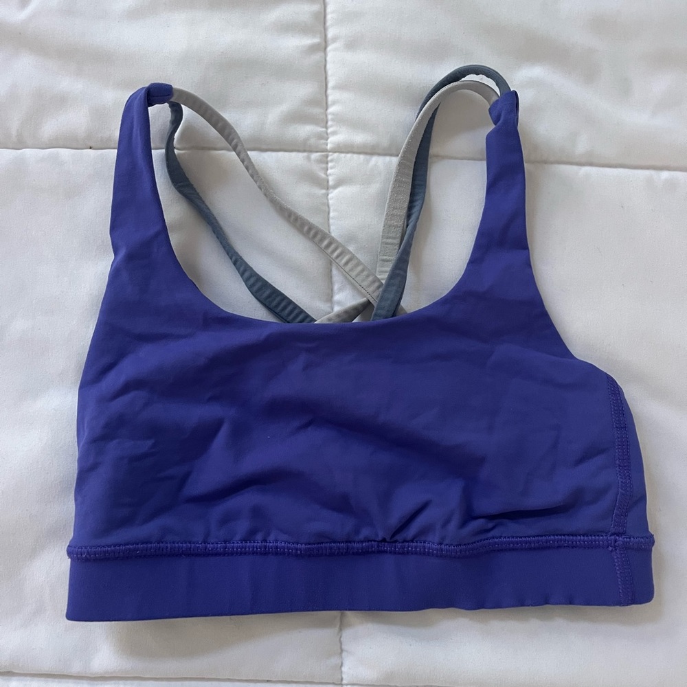 Lululemon Energy Bra
Medium Support, B–D Cups